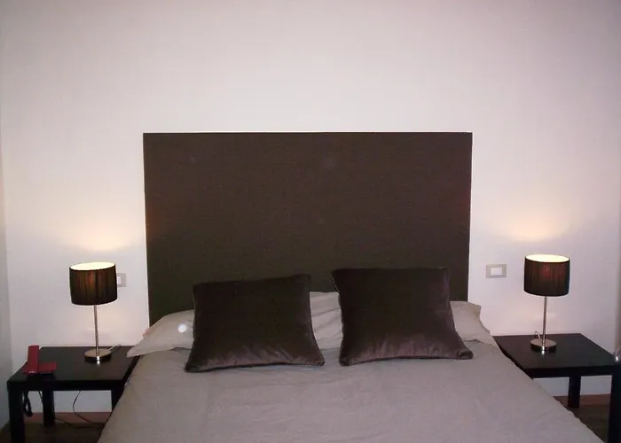 Touring Отель Ливорно