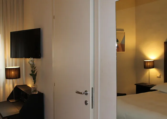 Touring Ливорно