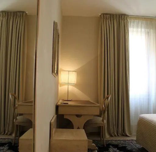 Touring Отель 3*