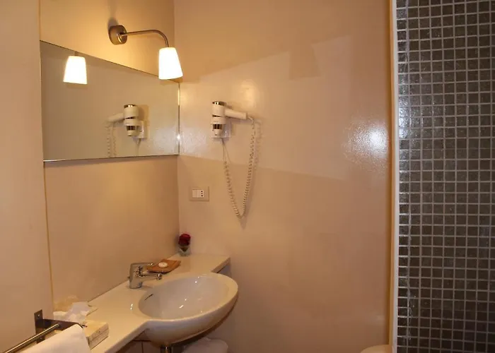 Touring Отель 3*