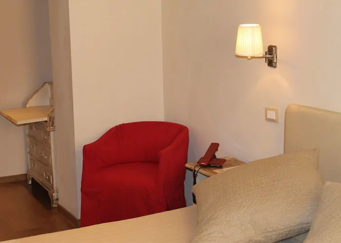 Touring Отель Ливорно