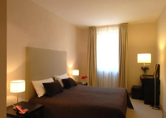 Touring Отель 3*