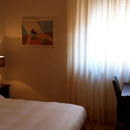 Touring Hotel